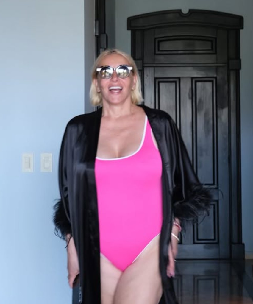 Ana Divac u kupaćem