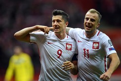 Grosicki przerwał milczenie. Powiedział prawdę o relacjach z Lewandowskim