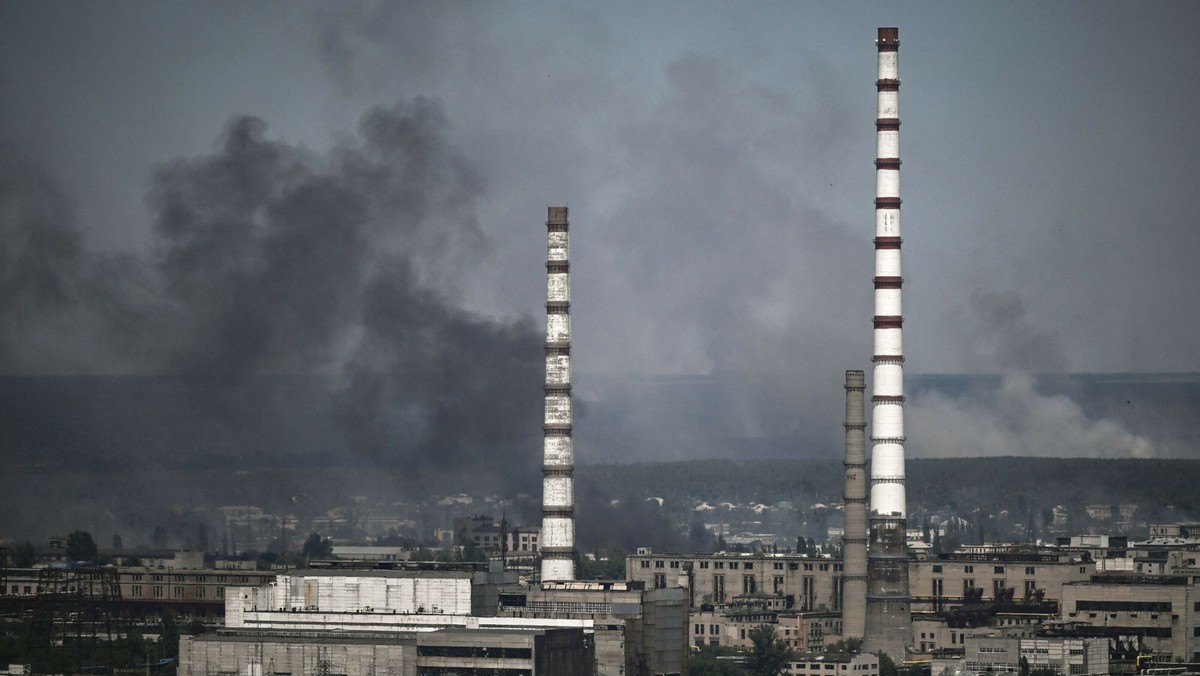 Ciężkie walki w Siewierodoniecku. 500 cywilów ukryło się w zakładach Azot