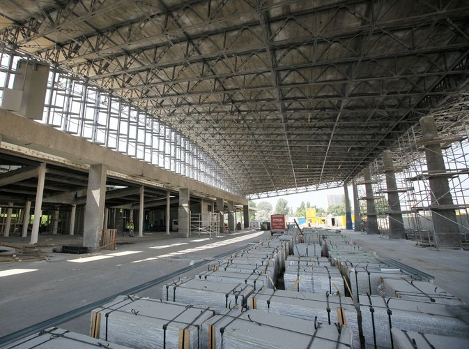 Prace remontowe w głównej hali dworca