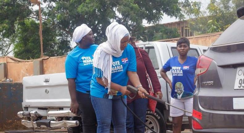 Dr. Bawumia's wife, Samira Bawumia joined other NPP loyal ladies to distribute party stickers