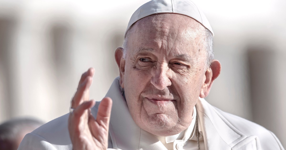 Ostatnie doniesienia o zdrowiu papieża Franciszka: stan wciąż krytyczny, ale stabilny
