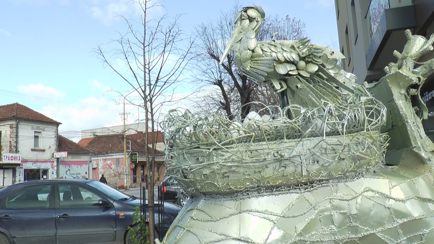 Držač za bicikle u Čačku koji je nasmejao Srbiju