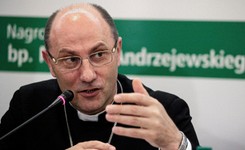 Prymas Polski o 'zdradzieckich mordach' i 'gorszym sorcie': Nikt nie ma prawa poniżać drugiego człowieka