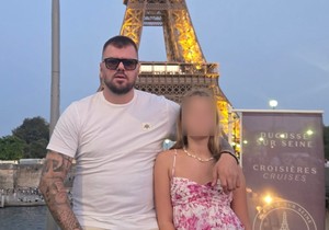 Janjuš sa ćerkom u Parizu