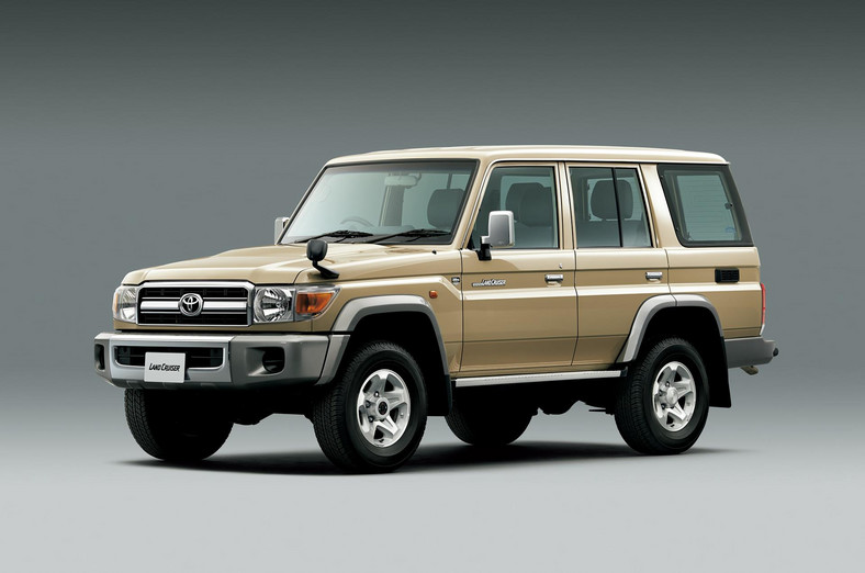 Toyota Land Cruiser J7