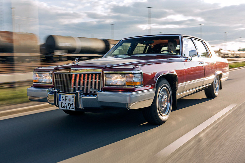 Cadillac Brougham