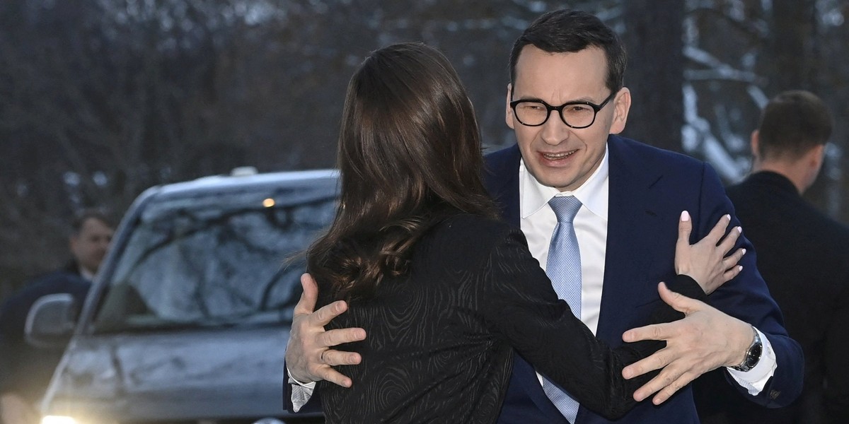 W niedzielę premier Mateusz Morawiecki spotkał się w Helsinkach z premier Finlandii Sanną Marin. 