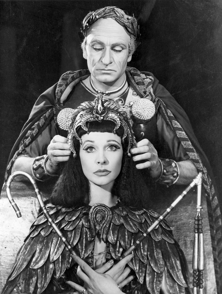 Laurence Olivier i Vivien Leigh w sztuce "Antoniusz i Kleopatra" w 1951 r.