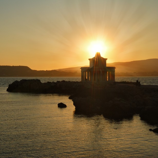 Latarnia morska Argostoli na Kefalonii, Grecja