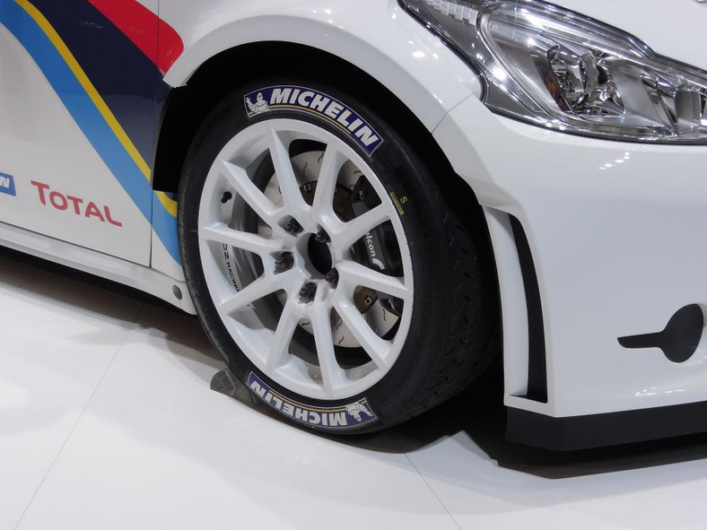 Peugeot 208 Type R5