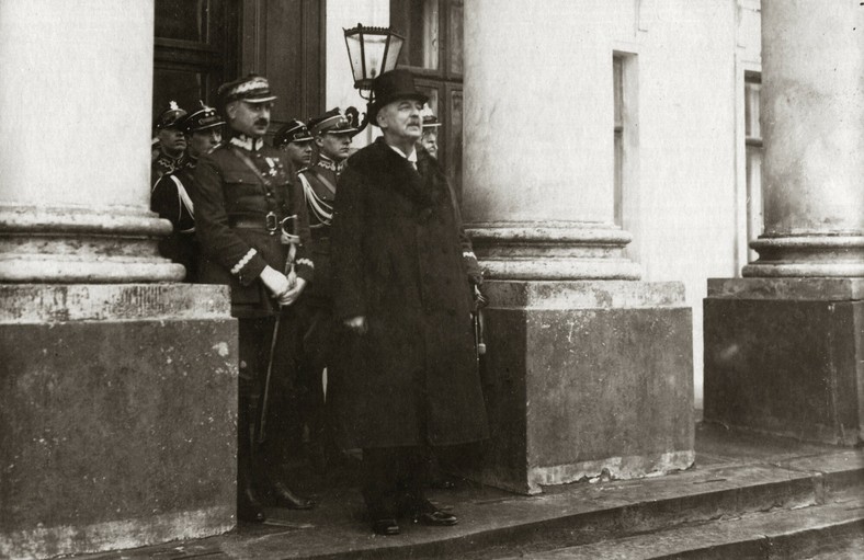 Generał Kazimierz Sosnkowski i prezydent RP Gabriel Narutowicz, Belweder, Warszawa, grudzień 1922