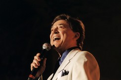 Legenda polskiej piosenki Jerzy Połomski kończy 80 lat - ZDJĘCIA!