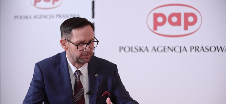 Obajtek: W listopadzie ogłosimy partnera, który przejmie część aktywów Lotosu