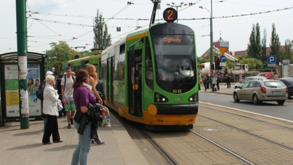 W poniedziałek 10 listopada na większości linii obowiązywać będzie sobotni rozkład jazdy. Natomiast 11 listopada transport publiczny będzie się odbywał według świątecznego rozkładu jazdy.