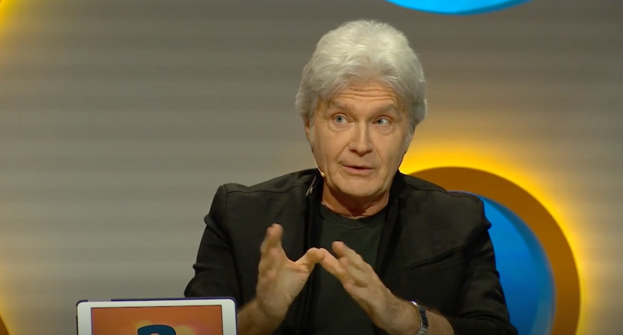 Štefan Skrúcaný v relácii Inkognito.