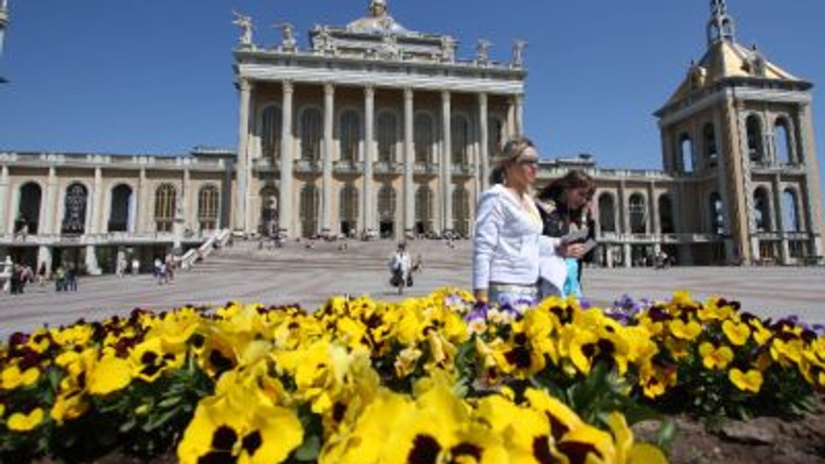 Już ponad 35 tysięcy osób odwiedziło otwarte na początku lipca Muzeum im. księdza Józefa Jarzębowskiego w bazylice Sanktuarium Maryjnego w Licheniu. Zgromadzono tutaj najcenniejsze zabytki kultury i historii Polski.