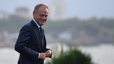 Tusk: UE odpowie na cła na francuskie wina