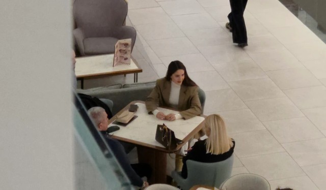 Anđela Đuričić sa roditeljima (Foto: Ringier/Aleksandar Dojkić)