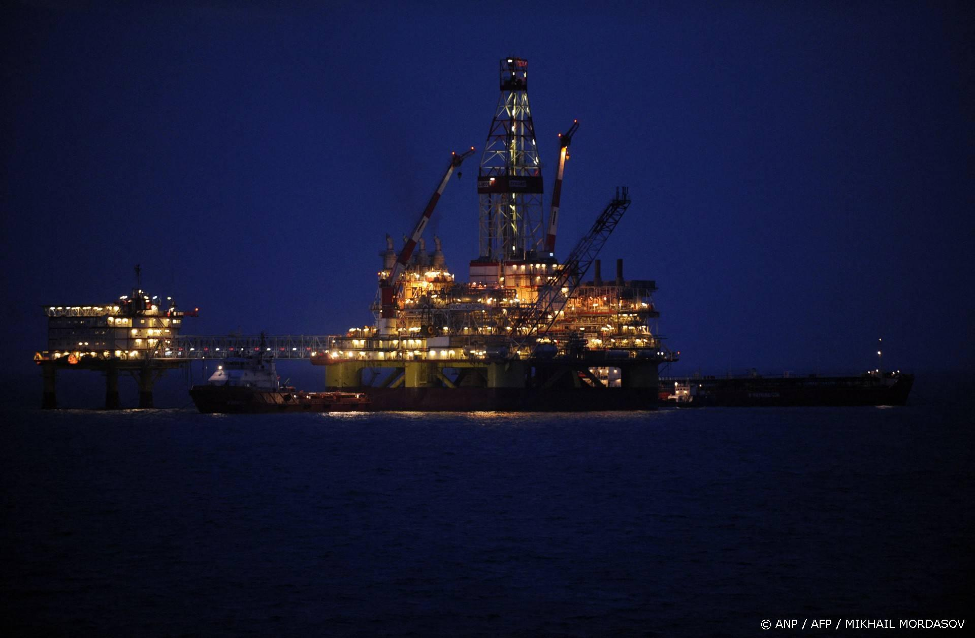 Oekraïne valt drie olieplatforms van Lukoil aan in Kaspische Zee