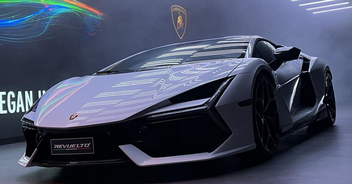  Widziałem Lamborghini Revuelto. To 1015-konne auto już jest hitem polskiego rynku. Jak to możliwe?