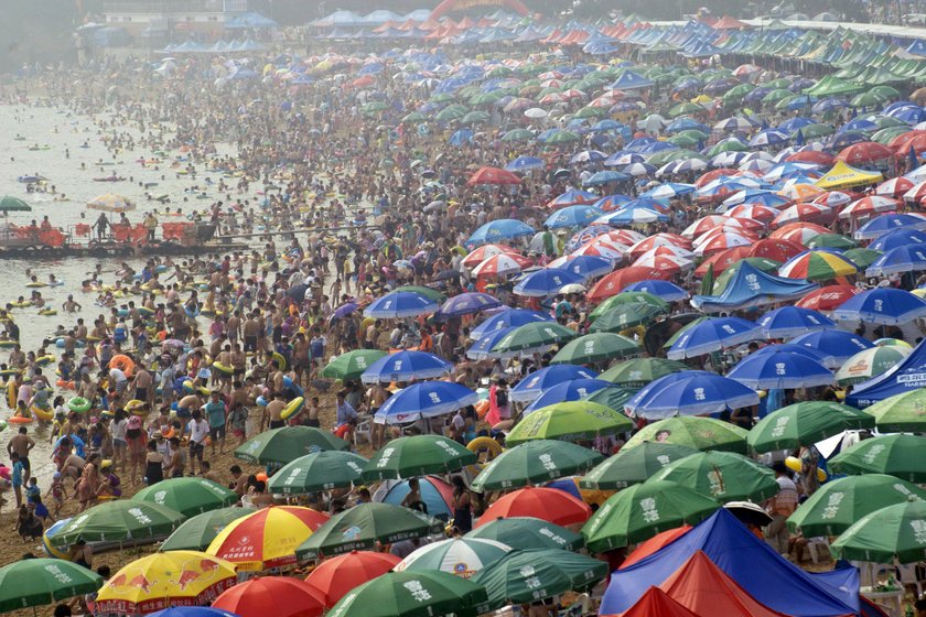 Przeludnione chińskie plaże