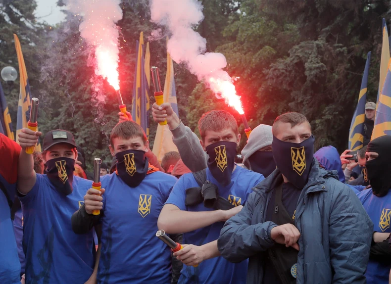 "Porošenko je na vlast došao uz pomoć neonacista"