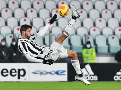 Juventus goni czołówkę, czyste konto Szczęsnego