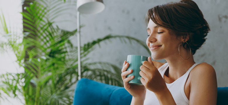 Kawa flat white stała się przebojem. Czy jest zdrowa?