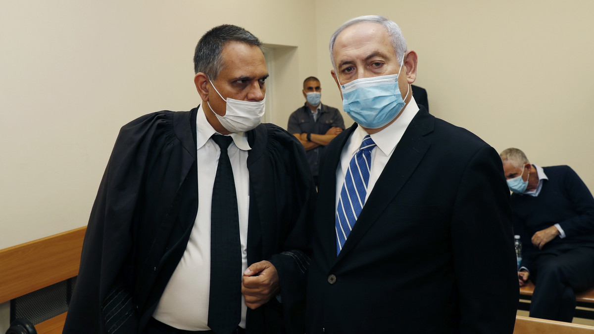 Izrael: Netanjahu oskarżony o korupcję. Proces został odłożony