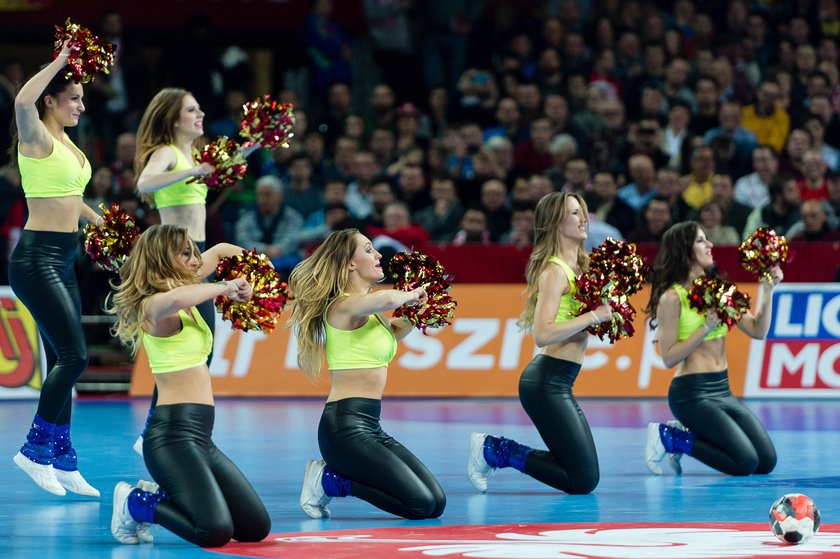 Polskie cheerleaderki i ich występy podczas ME w piłce ręcznej w Polsce