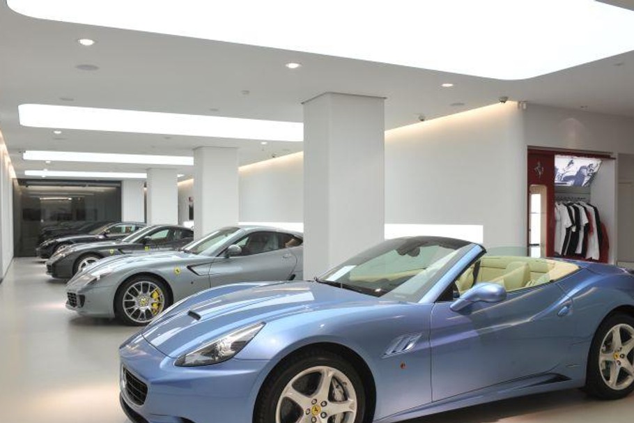 showroom Ferrari