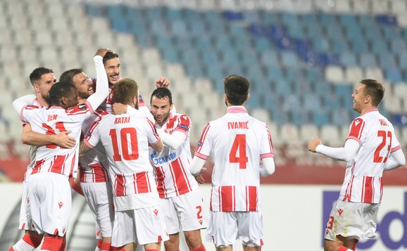 Bomba Trese Srpski Fudbal Zvezda Dogovorila Jedan Od Najvecih Transfera Ikada Stize Poznati Fudbaler Foto