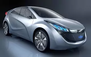 Hyundai BLUE-WILL – hybrydowy koncept 