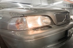 Ukryta funkcja świateł. Mało kto z niej korzysta, a może uchronić od mandatu