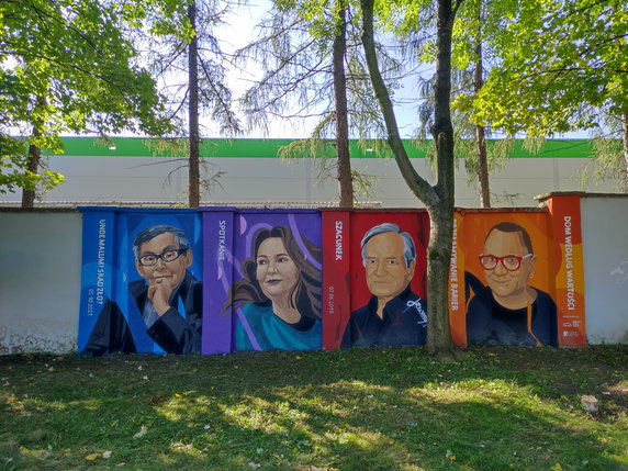 Anna Dymna ma swój mural! Odsłonięto go w Oświęcimiu