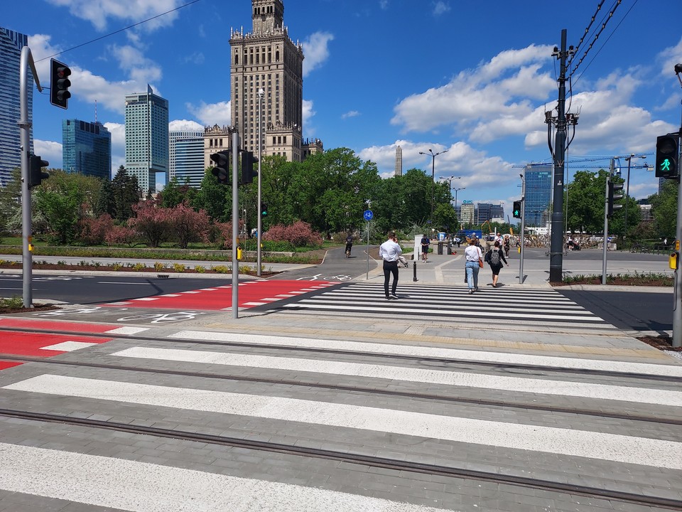 Nowe przejścia dla pieszych w centrum Warszawy już otwarte