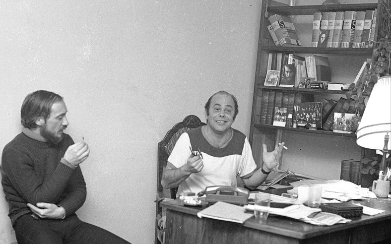 Antoni Macierewicz i Jacek Kuroń na spotkaniu Komitetu Samoobrony Społecznej KOR, 1980 r.