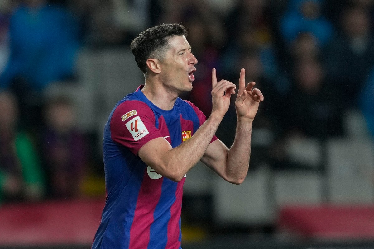Robert Lewandowski w meczu z Valencią strzelił hat-tricka