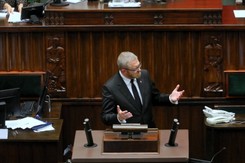 Prezydium Sejmu: Najwyższa możliwa kara finansowa dla Brauna