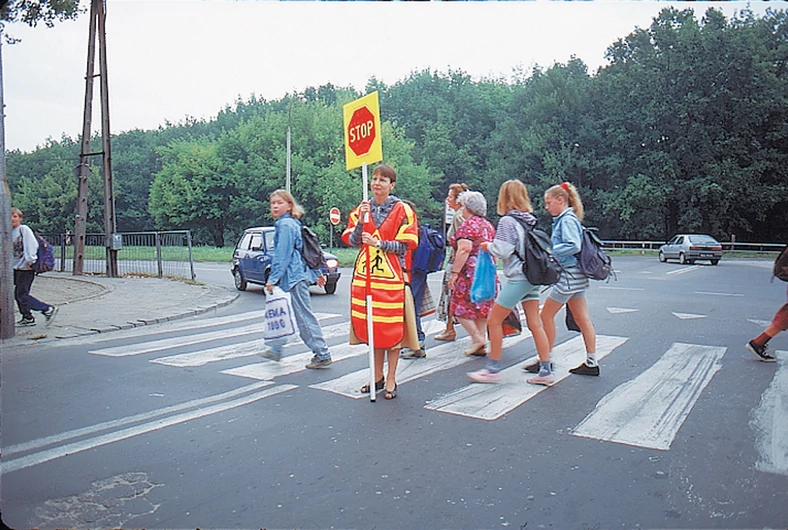 Uwaga, dzieci! Zawsze pamiętaj o zasadzie ograniczonego zaufania