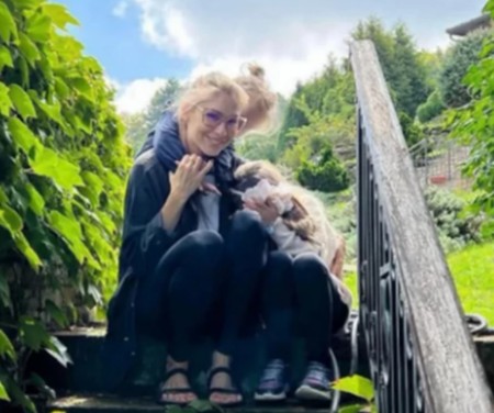 Kristina Radenković, kuća u Vojvodini