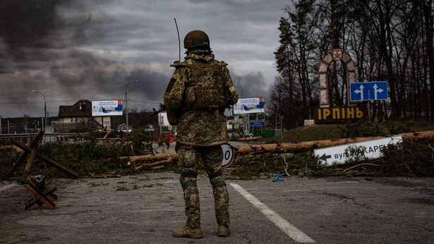 Żołnierz ukraiński w Irpieniu