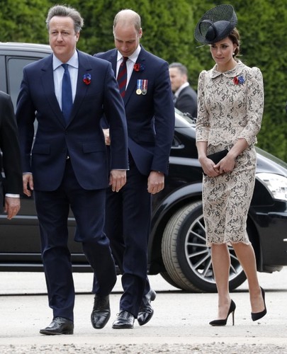 David Cameron, księżna Catherine i książę William