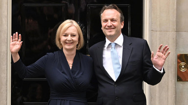 Liz Truss była bohaterką skandalu obyczajowego. Premier Wielkiej Brytanii chroni rodzinę