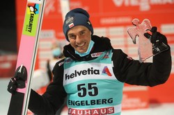 Piotr Żyła najwyżej sklasyfikowanym z Polaków na liście płac skoczków narciarskich