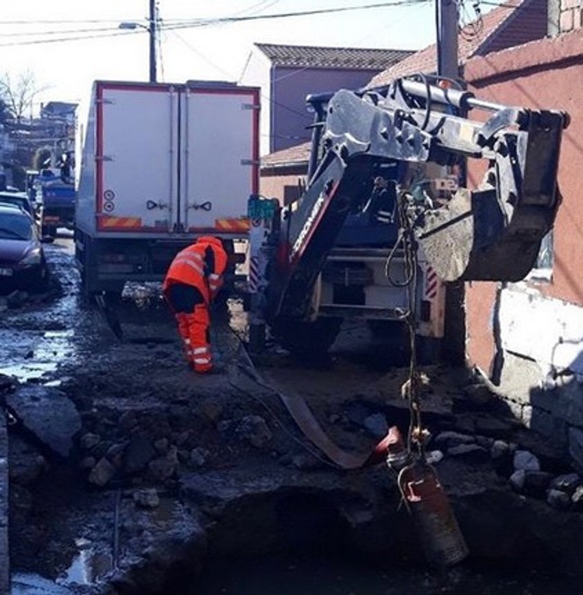 Angažovani i bageri