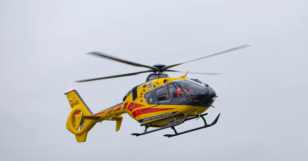 Pijany kierowca wjechał w grupę pielgrzymów. Są ranni