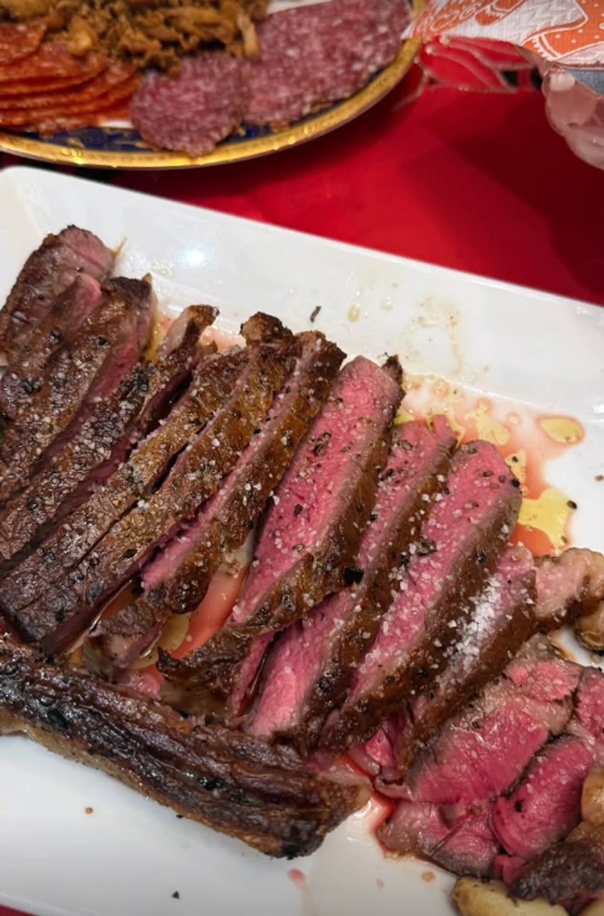 Viktor Živojinović, trpeza