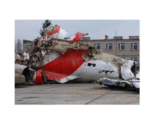 Niepublikowane zdjęcia pochodzące z raportu komisji Millera